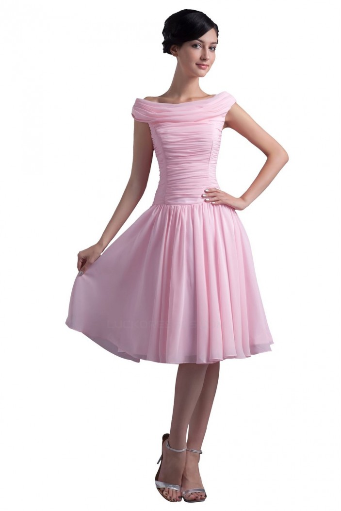 A-Line Off-The-Shoulder Short Pink Chiffon Bridesmaid Dresses/Wedding Party Dresses BD010161