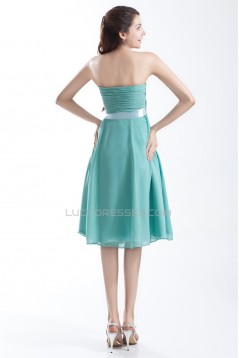 Knee-Length Strapless Sleeveless Chiffon Short Bridesmaid Dresses 02010495