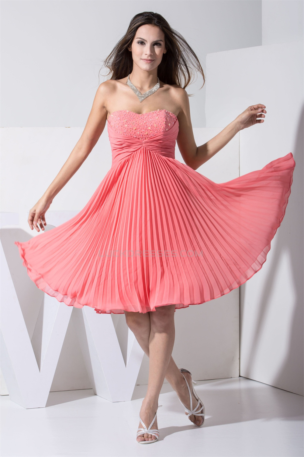 A Line Knee Length Beading Chiffon Evening Party Homecoming Dresses