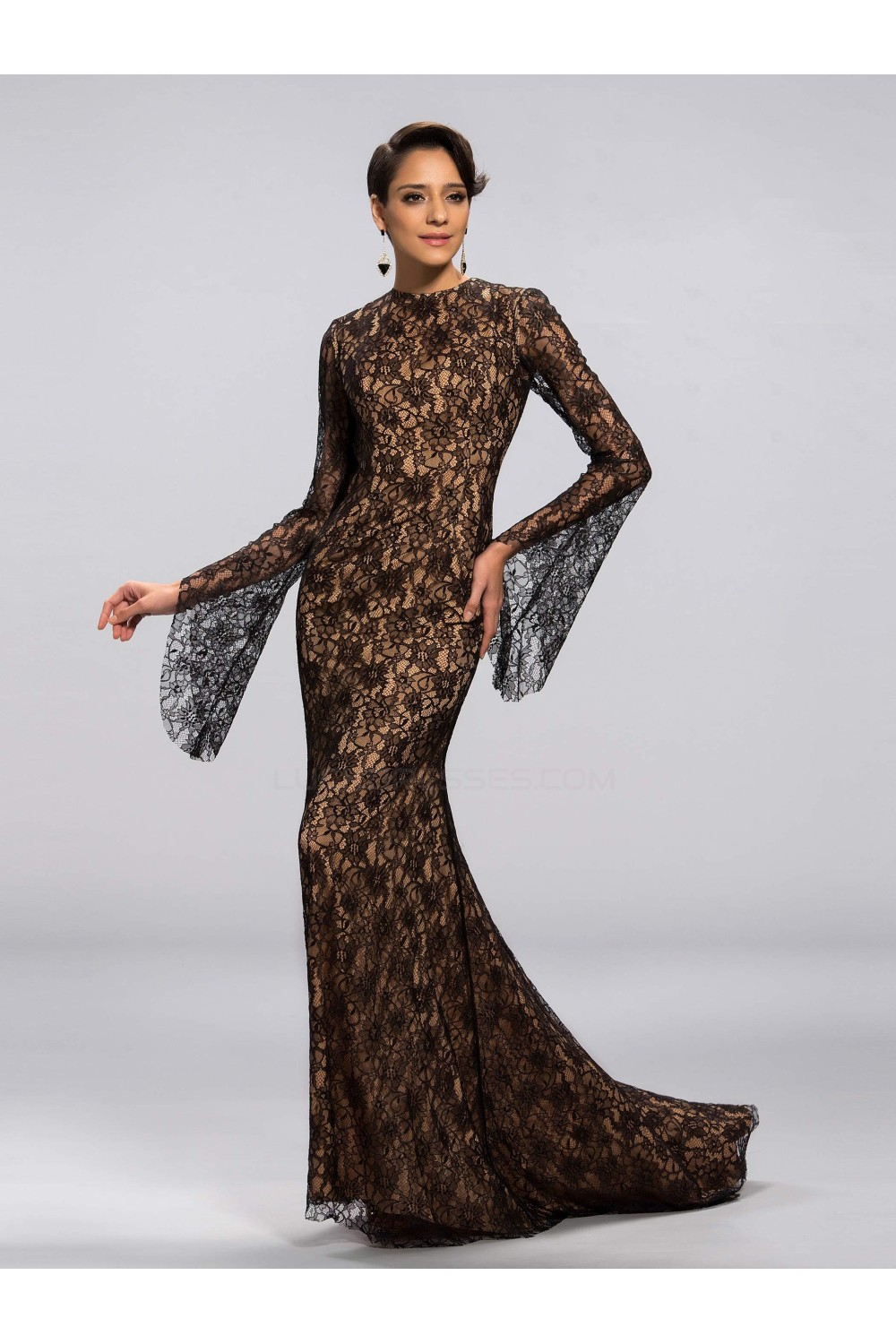 black lace trumpet dress