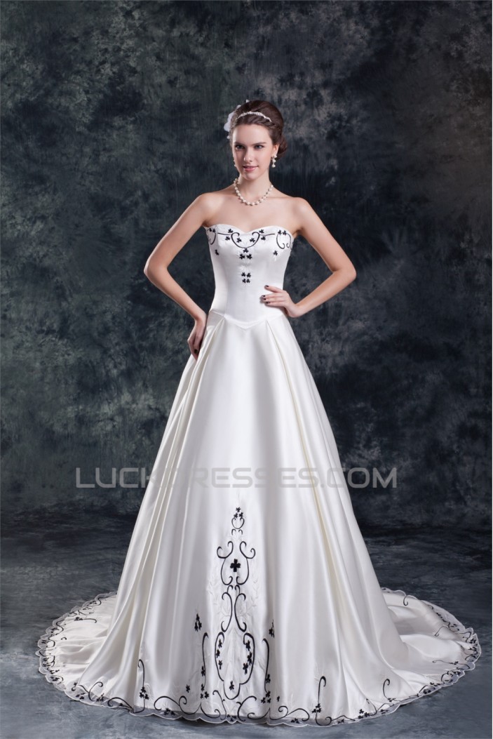 Amazing Sleeveless A-Line Satin Sweetheart Wedding Dresses with Color 2031113