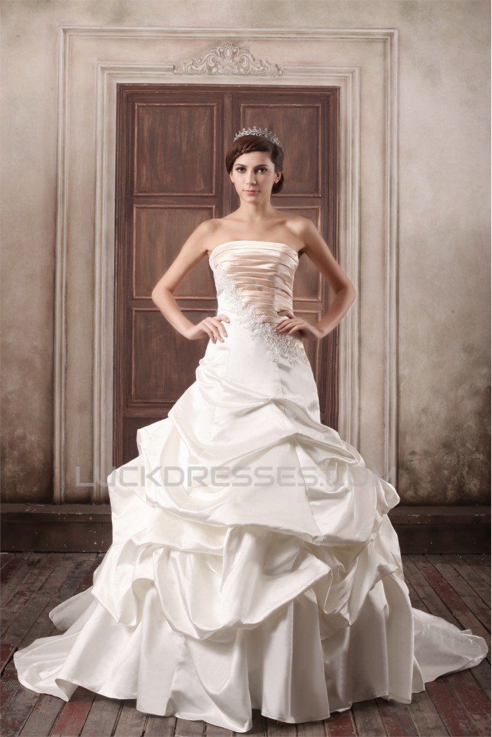 Sleeveless Strapless Satin Ball Gown Embellished Wedding Dresses 2031350